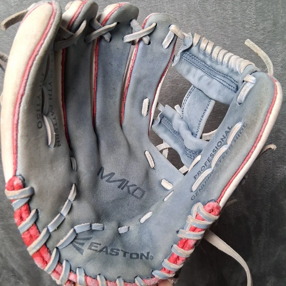 Easton MAKO MKY1150 11.5 Youth Baseball Glove Left Hand Throw Gray